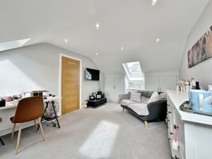 Photo 33- click for photo gallery